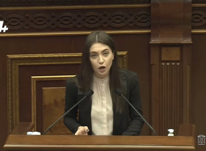 Серж Саркисян до сих пор не дает покоя врагам: Анна Манукян