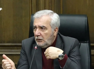 Вы увидели ствол автомата, что очень нормально: Андраник Кочарян о выступлении Пашиняна