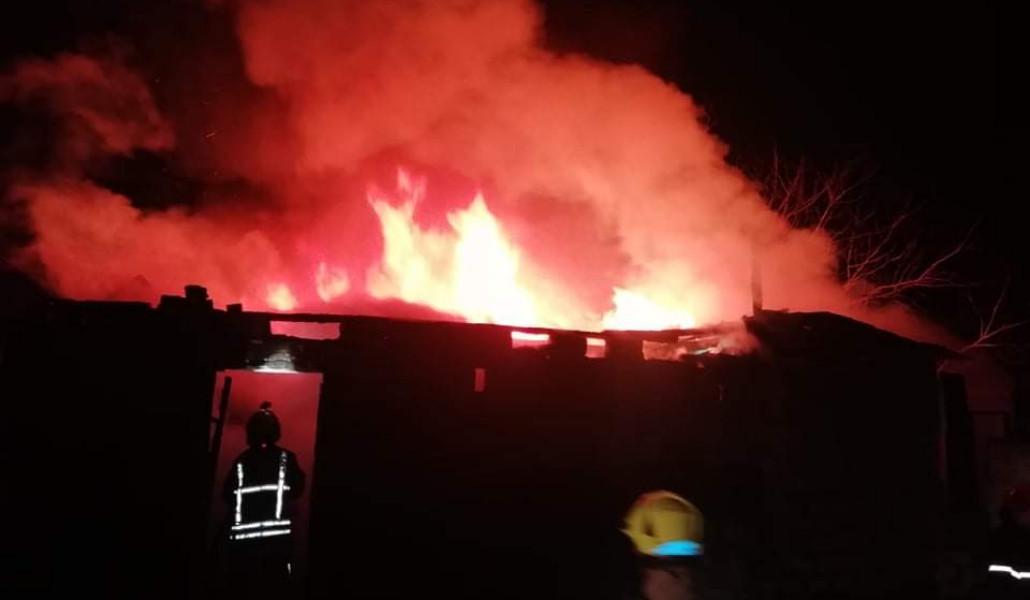 Հրդեհ Հաղթանակ թաղամասում. կա զոհ և մեկ տուժած (1)