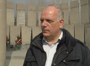 У украинской проблемы будет 3 решения, первое решение – киевское правительство сбежит…