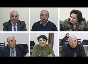 Наши арцахские коллеги говорят, что они остались одни