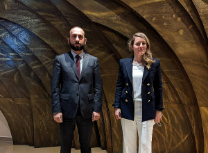 Арарат Мирзоян встретился с главой МИД Канады Мелани Джоли