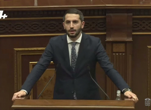 Քոչարյանը և Սերժ Սարգսյանը պոտենցիալ հողատո՞ւ էին ըստ ձեր տրամաբանության. Ռուբինյան