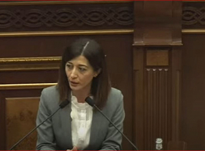 Господин Оганян, что Вы делали во время обороны Шуши? Почему Вы вернулись? Давоян