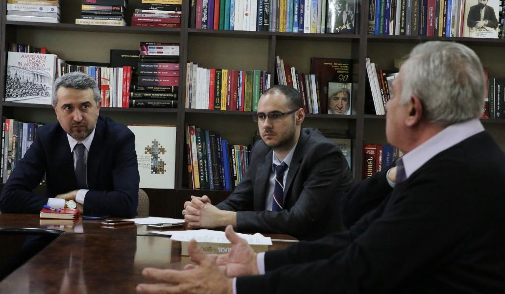 նկար (3)