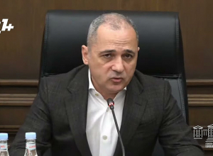 Վահե Հակոբյանը չի մոռացել Զելենսկու շնորհավորանքը Ալիևին