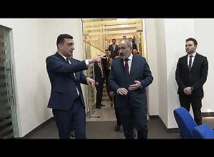 Վարչապետը ԵՊԲՀ-ում ներկա է գտնվել «ՔՈԲՐԵՅՆ» ուղեղի հիմնարար հետազոտությունների կենտրոնի բացմանը