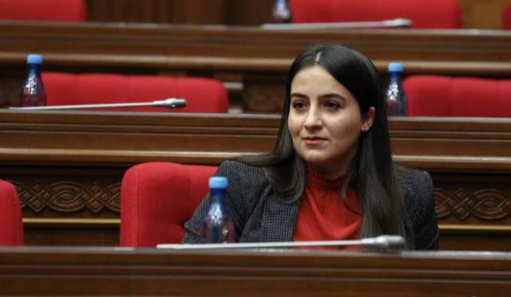 anna-kostanyan