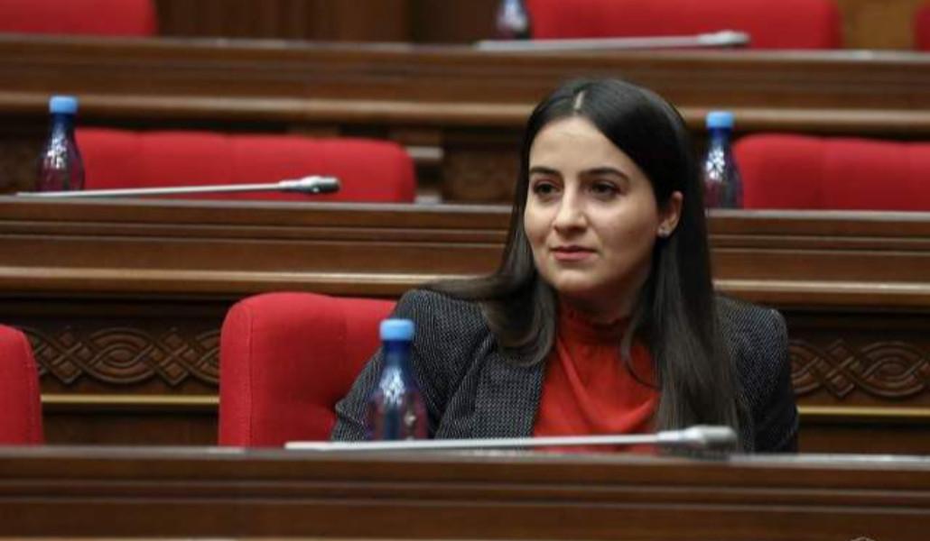 anna-kostanyan