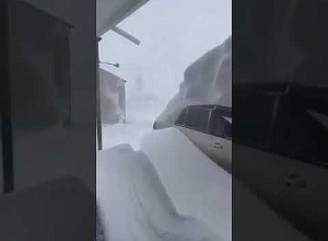 «Գարուն» 2022․ ձյան հաստ շերտ՝ Արագածոտնի մարզի Հնաբերդ գյուղում