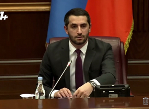 Ո՞ւր է Դավիթ Խաչատրյանը․կառավարության ներկայացուցիչները չկան․Ռուբինյանը բարկացավ և ընդմիջում հայտարարեց