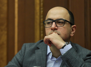 Айк Мамиджанян намерен обратиться к Азербайджану с требованием организовать визит для посещения военнопленных
