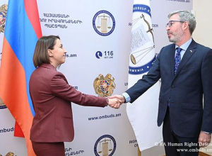 Омбудсмен РА приняла посла Швеции