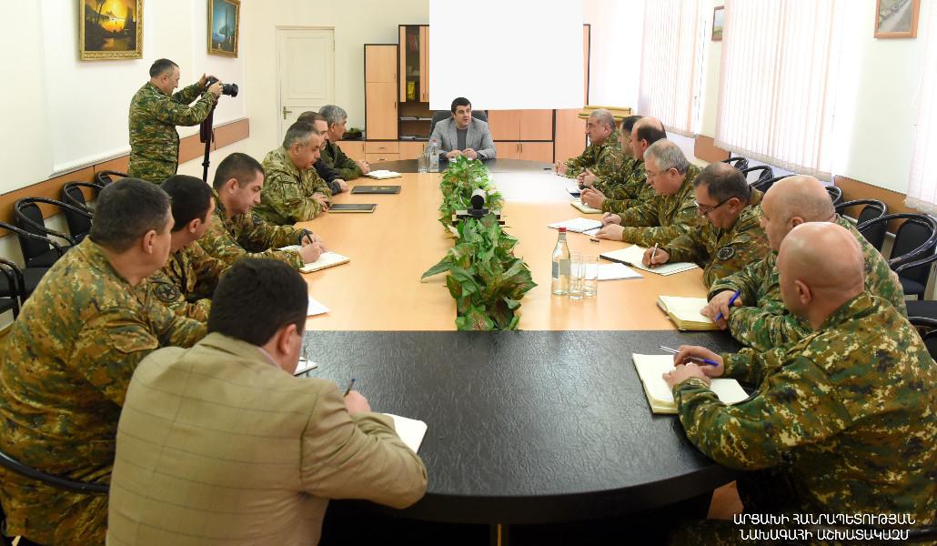 290322KhorhrdPashtNaxUzhayin