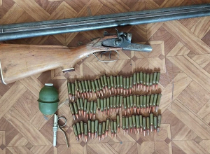 В отделениях полиции зарегистрированы случаи добровольной сдачи нелегального оружия и боеприпасов