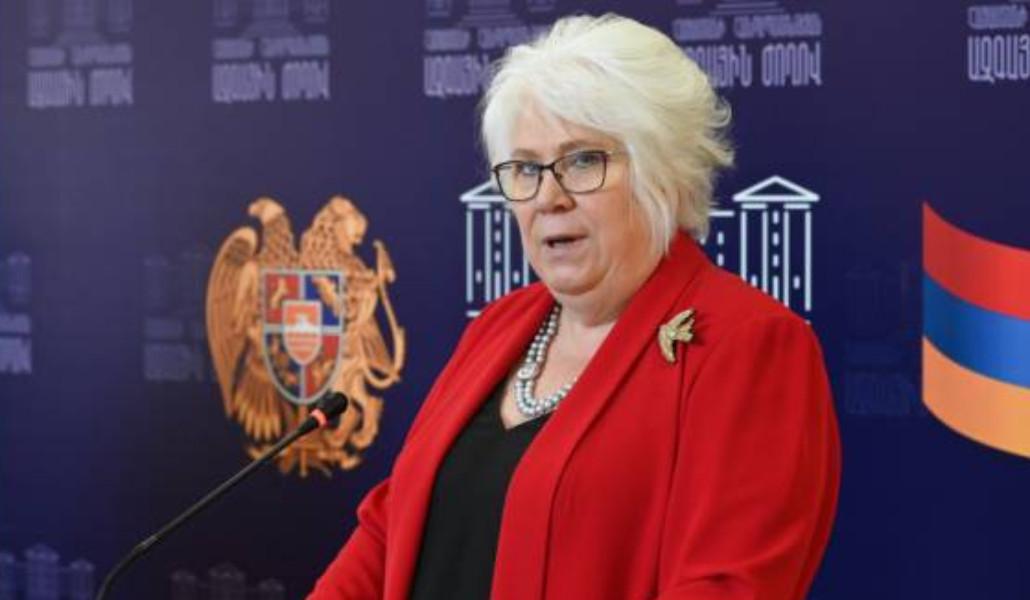 1079659