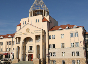 ԱՀ ԱԺ նախագահը ցավակցել  է տեղակալի եղբոր ողբերգական մահվան կապակցությամբ