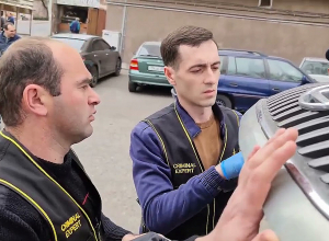 Стреляли в собак, повредили соседский «Лексус»: полиция Нор-Норка раскрыла преступление