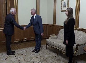 Նախագահ Վահագն Խաչատուրյանն ընդունել է Ռումինիայի դեսպան Կոռնել Իոնեսկուին
