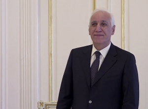 В резиденции президента РА состоялась церемония принятия присяги судей