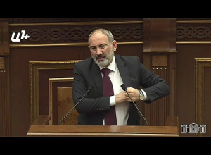 Пашинян попросил минутой молчания почтить память погибших