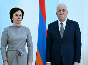 Ваагн Хачатурян встретился с послом Литвы Ингой Станите-Толочкиене