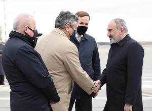 Премьер-министр Пашинян прибыл в РФ с официальным визитом