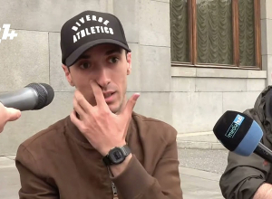 Ծիծաղելի է անձերի մակարդակի իջնելը․ տղաները դեռ հացադուլ են անում