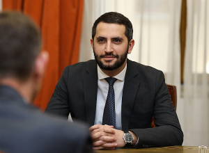 Власти РА будут последовательны в проведении демократических реформ: Рубинян