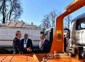 Никол Пашинян посетил автомобилестроительный завод «ГАЗ»