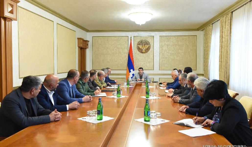 220422AshxatanqKhorhrdakcutyun