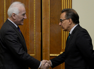 Ваагн Хачатурян провёл прощальную встречу с послом Бразилии в Армении