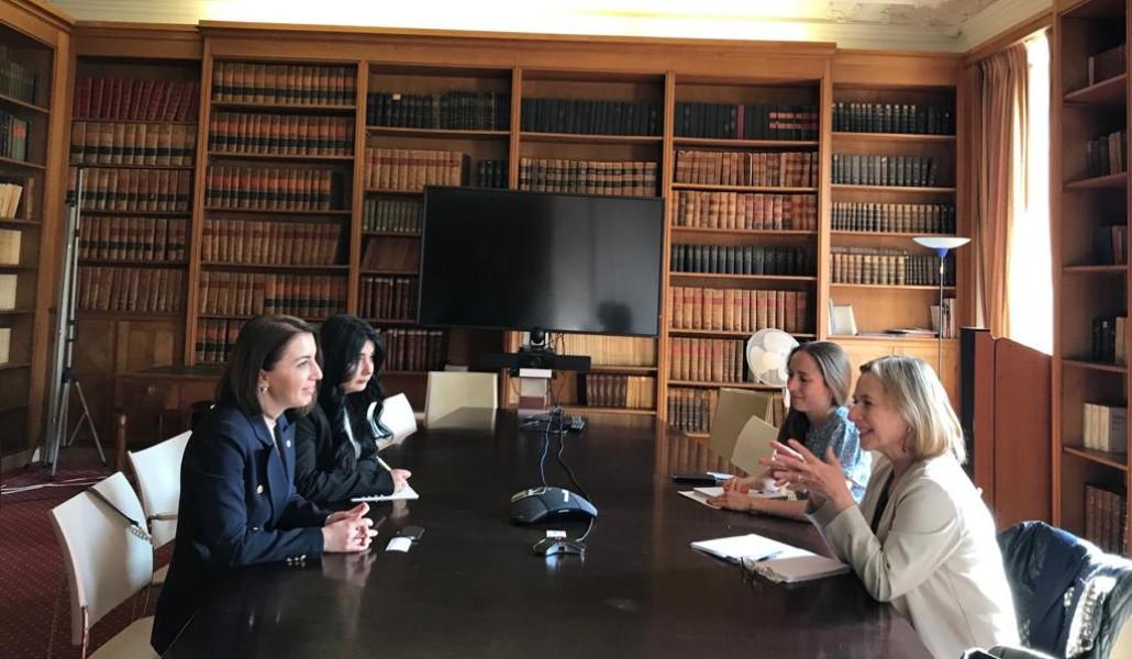 7d5c1139-4880-4e0a-af37-e90f32e1b294