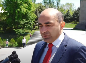 Մարուքյանը ներկայացրեց, թե որ պետություններն են Հայաստանից պահանջում իջեցնել Արցախի հարցում նշաձողը