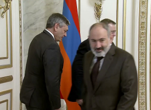 Դա ամբողջությամբ կփոխի տարածաշրջանի տրանսպորտային ամբողջ կոնֆիգուրացիան․ ՌԴ փոխվարչապետը՝ Փաշինյանին