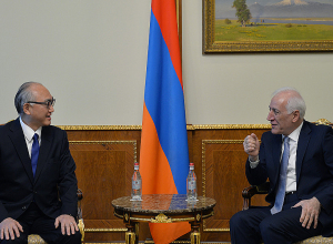 Президент Ваагн Хачатурян принял посла Японии в Армении Фукусиму Масанори