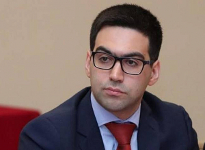 Ռուստամ Բադասյանը կմեկնի արձակուրդ