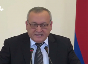 ԱՀ Աժ նախագահը դիմեց Կառավարությանը՝ «աղետալի որոշումը» ուժը կորցրած ճանաչել