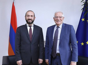 На встрече с Боррелем Мирзоян подчеркнул важность содействия ЕС сопредседательству Минской группы ОБСЕ