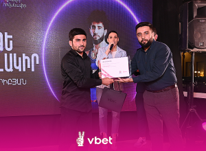 Հայ ըմբիշները պարգևատրվեցին ՎԲԵԹ-ի կողմից