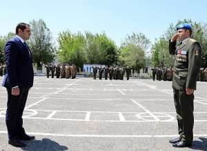 Министр обороны РА посетил бригаду миротворческих сил