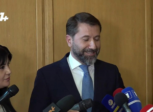 Брифинг Карена Андреасяна: ПРЯМОЙ ЭФИР