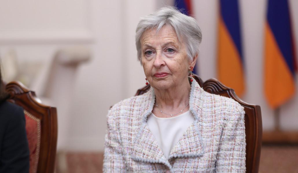 Կլեր Բազի Մալորի