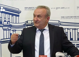 Думанян о лишении певцов «рабиза» званий заслуженных и о расширении использования русского языка