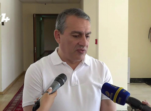 Հացի սեղանի շուրջ զրույցը մտերմի՞կ է եղել, թե՞ պաշտոնական․ Ա․ Խաչատրյանը գաղտնի ձայնագրության մասին