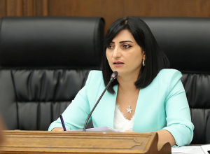 Փաշինյանն Արցախը համարում է Քոչարյանի և Սերժ Սարգսյանի հայրենիք ու հավասարաչափ ատում․ Թովմասյան