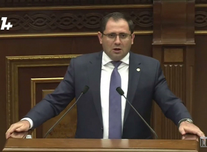 Ո՞վ է փոխարինելու Պապիկյանին