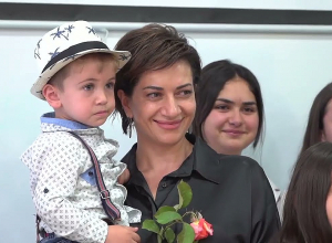 ՀՀ վարչապետի տիկին Աննա Հակոբյանը եռօրյա այցը Սյունիք ավարտել է Կապան համայնքի Դավիթ Բեկ գյուղում