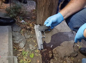 Разбойничье нападение на офисных служащих