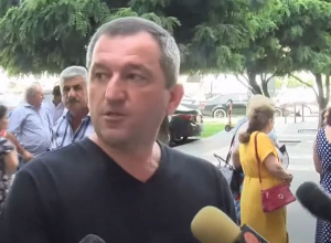 Արցախի ղեկին նստած է կոռուպցիայի արքան՝ Արայիկ Հարությունյանը․ ուզում ենք հիշեցնեն նրան․ հադրութցի